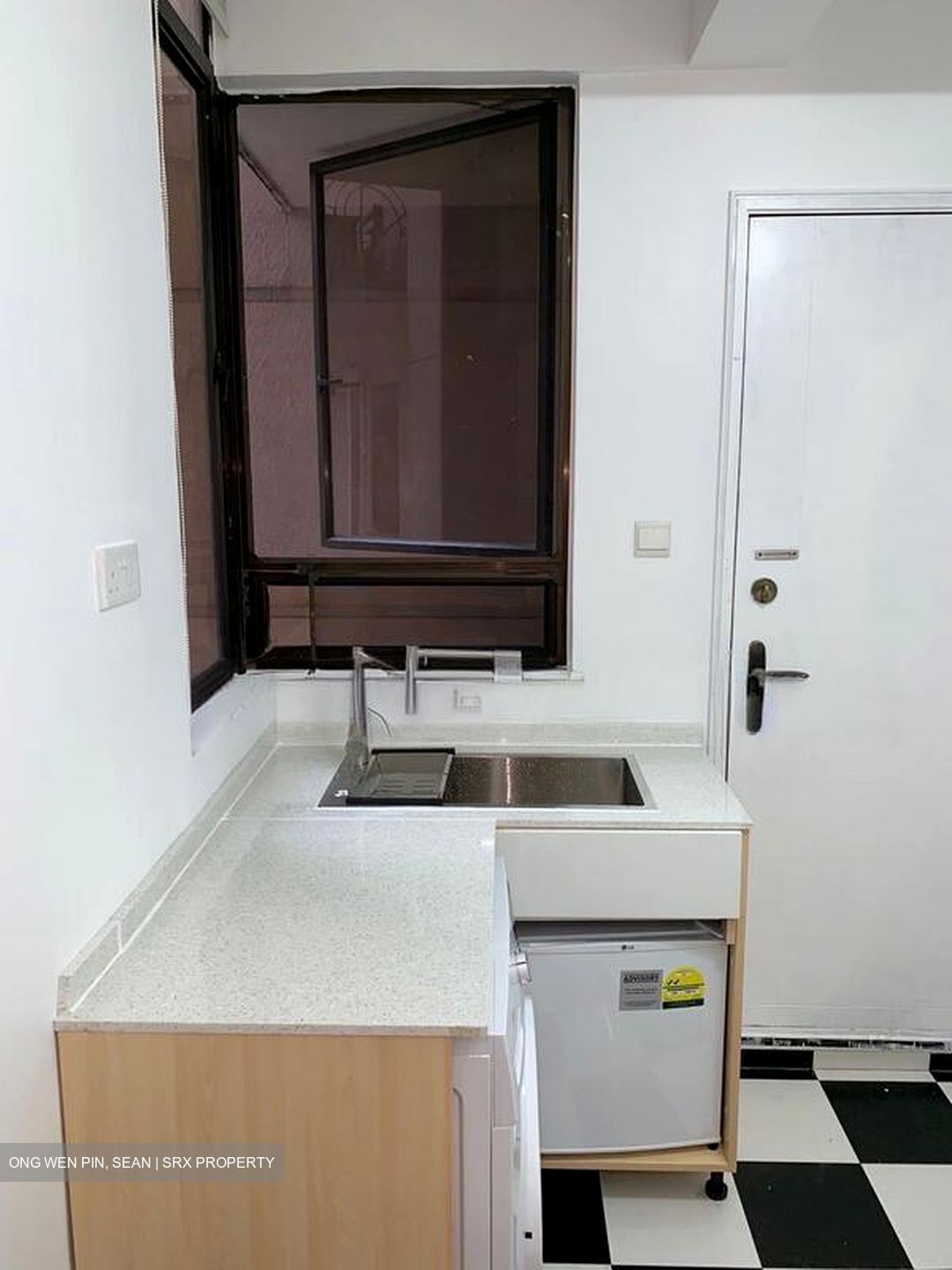 The Mayfair (D22), Condominium #515414401